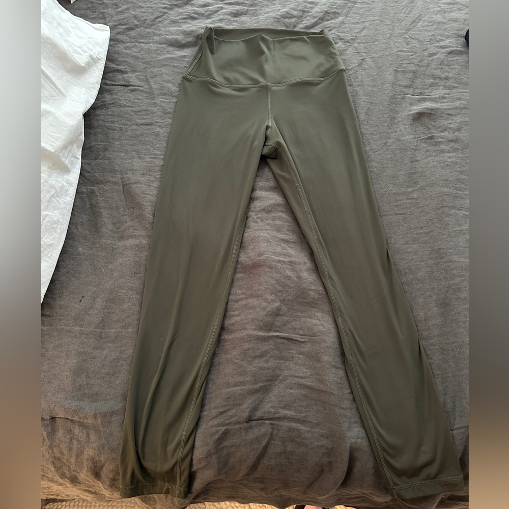 Quince Ultra-Form High-Rise Legging